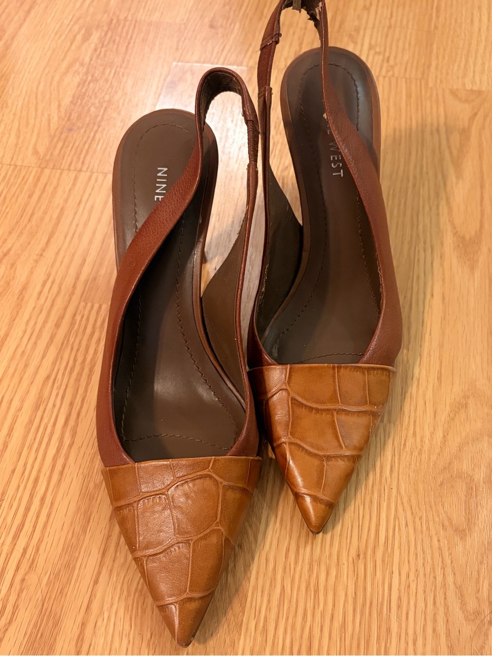 Nine West Cognac Croc-Embossed Pointed Slingback heels